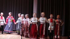 Русиночка с Деей Луниной
А мы сеяли сеяли лен