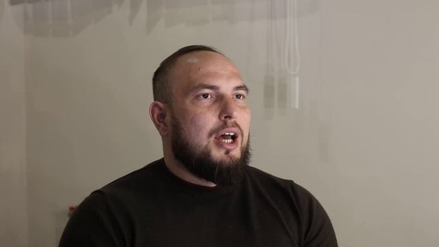 Бабки 40+ востребованы у молодых. Но есть одно но... смотреть онлайн