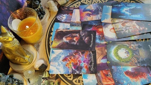 Что то очень важное для вас 🔮 таро расклад #таро #чтотооченьважное #тароракладонлайн #эзотерика