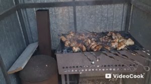 Vlog/15/ С праздником 9 Мая!/Мы на даче/ Высадили перец/ Чем заполняю лунку/ Пообедали с Людмилой..