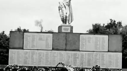 Ишим 1971. Мемориал погибшим воинам железнодорожникам.