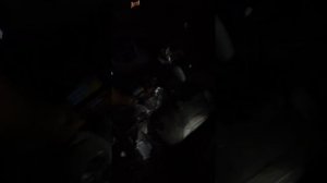 Нива Легенд 2023 задние фонари под Ранж Ровер