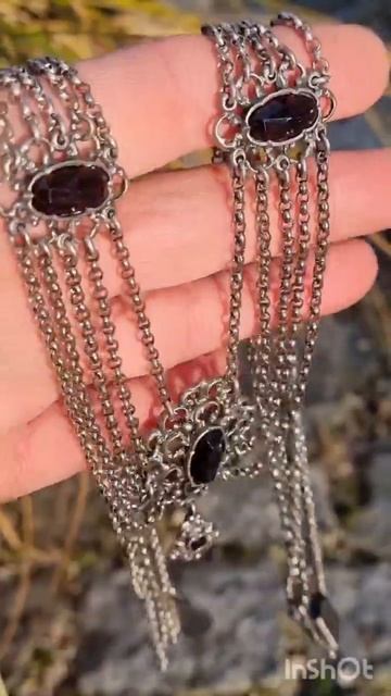 Интригующее колье из серебра с насыщенным природным г смотреть онлайн