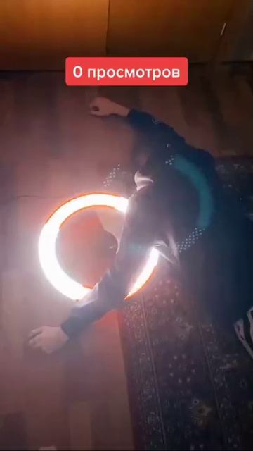 Я купил себе новую лампу #лампа #блогер #отчаяние смотреть онлайн