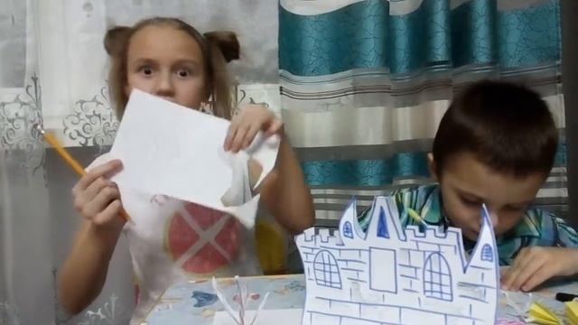 ИГРАЕМ В ВАМПИРСКИЙ ЗАМОК, МОНСТРИКА И ВАМПИРОВ смотреть онлайн