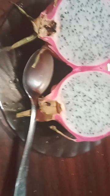 я сделал обзор на карту сбер kids и на питахайю смотреть онлайн