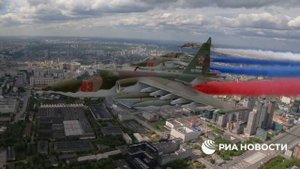 Парад Победы завершился пролетом авиации