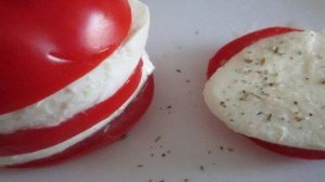 Томат-Моцарелла (салат)