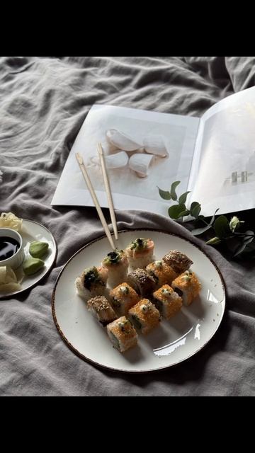 -20% на заказ и роллы в подарок от ТАНУКИ 🍱✨ забирай го?