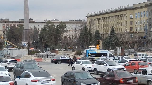 Ремонт улиц Волгограда обновление Стеллы и вечного Ог