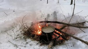 ЛЕСНАЯ КУХНЯ / УШЁЛ В ТАЙГУ ПРИГОТОВИЛ ВКУСНЫЙ ОБЕД.