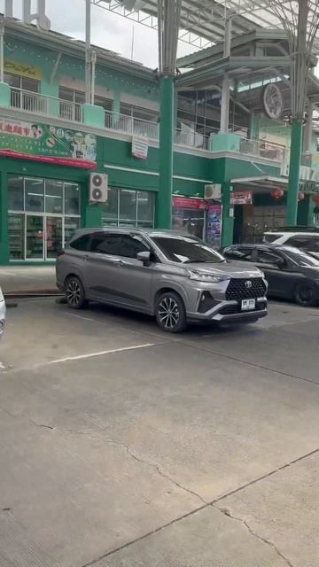 На чем ездят Тайцы ? Все японские бренды производят в Т смотреть онлайн