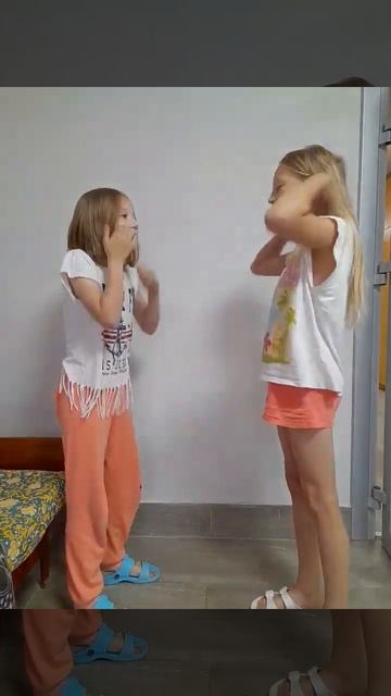 ВЕСЁЛАЯ СЧИТАЛОЧКА от девочек 4 Дома лагеря "Волна" 2 см смотреть онлайн