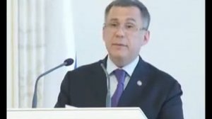 Минниханов говорит по-английски!