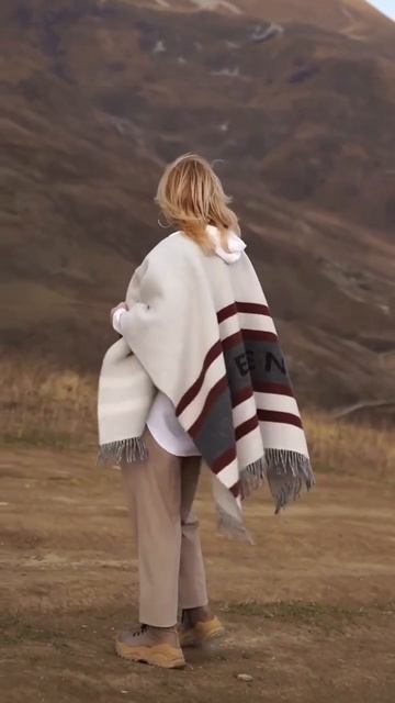 Зима должна быть теплой и уютной ❤️🎄 #shorts #женскаяод? смотреть онлайн