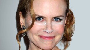 14 Звезд, Которых Испортил Макияж – Вы Не Поверите Своим Глазам