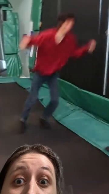 Шон #попрыгунчик ! #challenge #prank #comedy #шон #stokestwins #stokestwinsshon #?