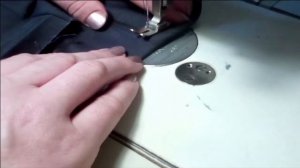 86. Учимся шить. Обработка низа изделия швом в подгибку с закрытым срезом. Вариант 1