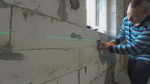 Штробление и укладка кабеля в пеноблоке. | 🍀 Строю САМ