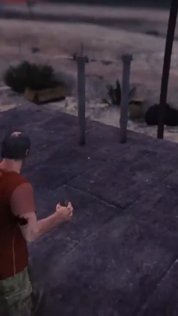 Тревор кидает гранаты))) #гта5 #grandtheftautov #gtav #gta #gta5 #dimopis #sh смотреть онлайн