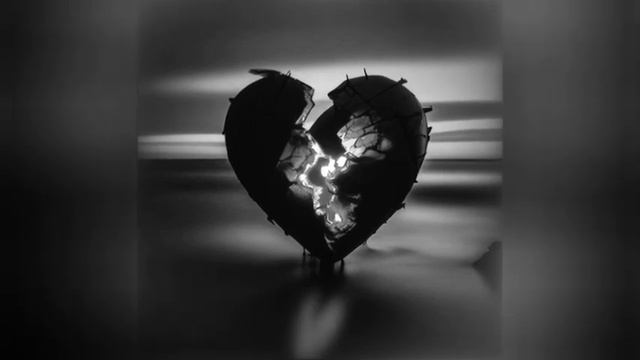 песня - У неё новый парень эй [ TEKSIDR ] смотреть онлайн