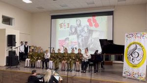 Попурри на тему военных песен
