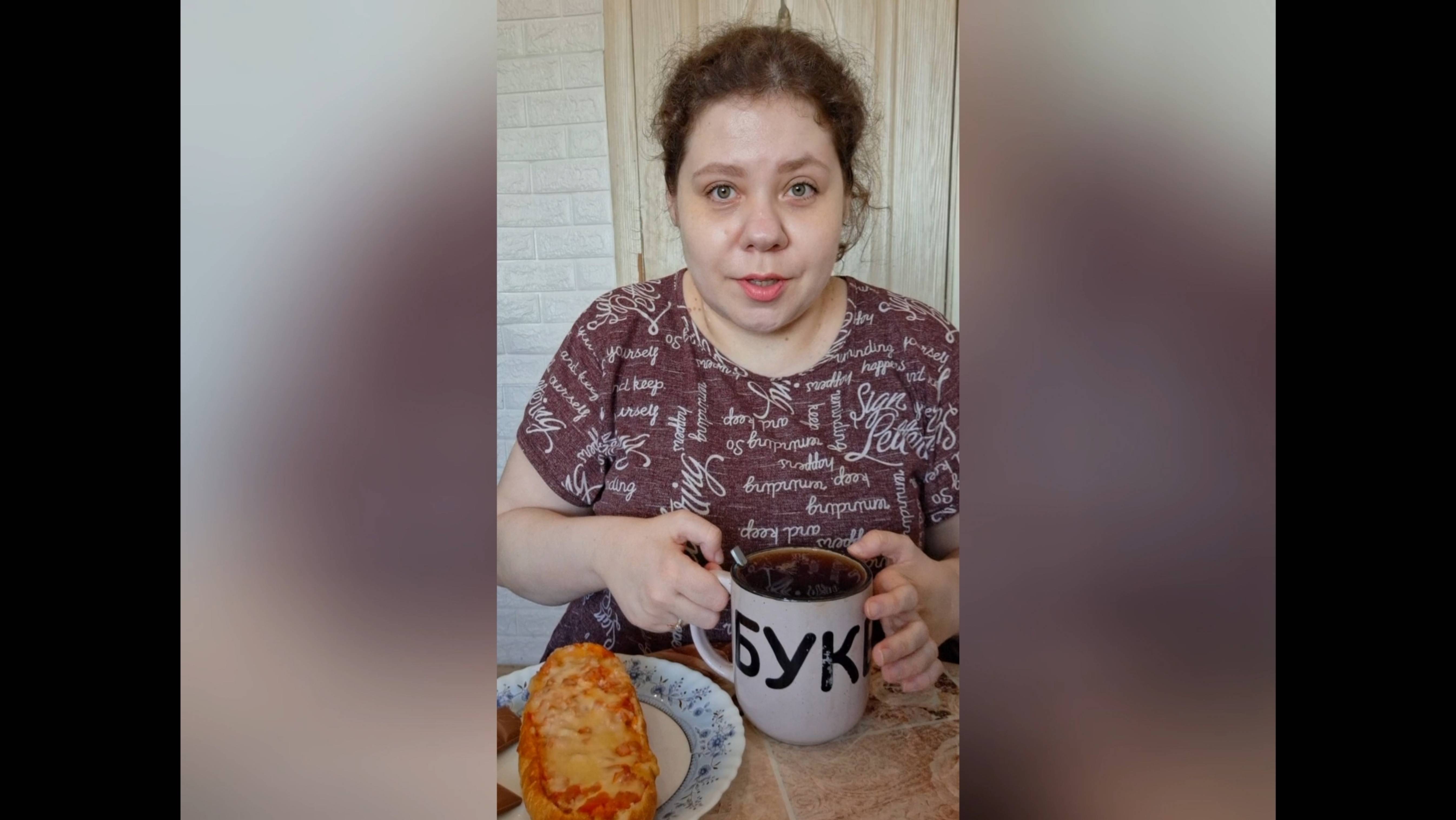 Отдохнула хорошо/Купила эту вещь/Мукбанг чаище, бутерброд, минипицца, щоколад
