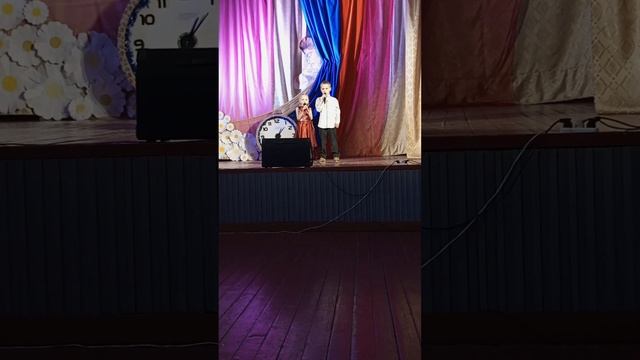 @мама будь всегда со мною рядом поют Нина и Вадим Чаба? смотреть онлайн