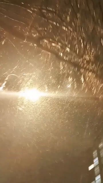 🌿🍀🍁🍀🌿Кружит осенний листопад#ночныефонари#отды? смотреть онлайн