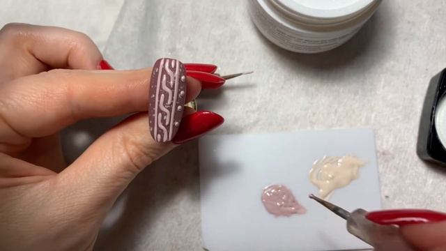 ВЯЗАННЫЕ НОГТИ смотреть онлайн