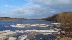 Река в свох берегах