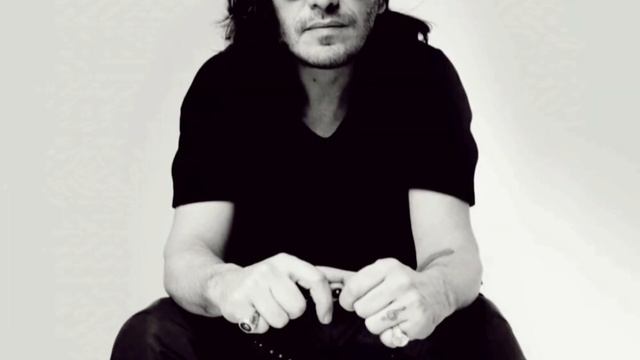 Гио пика- Фонтанчик с чёрным дельфином смотреть онлайн