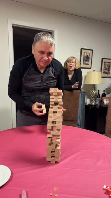 Искусство удержать равновесие: Дженга и эмоции. Мгнов? смотреть онлайн