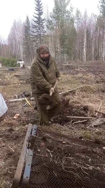 Лесная дача - открыли месторождение полезных ископаем смотреть онлайн