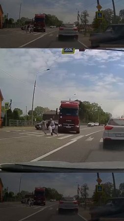 Пешеходов нужно беречь!