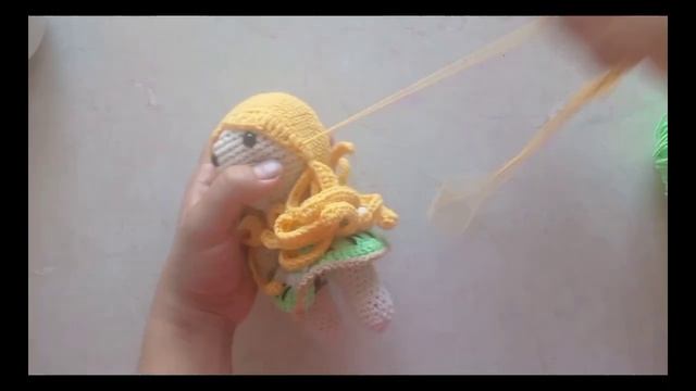Кукла крючком. // Часть 3// Волосы, шапка и мороженое// Crochet