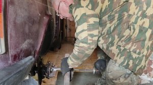 Снятие полуоси Нива.