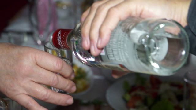 Юбилей. Тоня