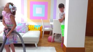 Miss Katy|Мисс Кэти Катя и Макс играют в игры из компьютера