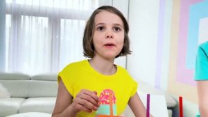 Miss Katy|Мисс Кэти Катя играет в новый челлендж с Максом