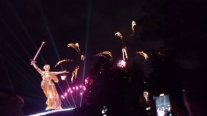 САЛЮТ  НА МАМАЕВОМ КУРГАНЕ  9 МАЯ 2025г