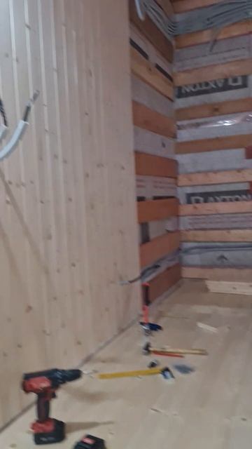 день 22) второй этаж, вагонка #асмр #ремонт #здоровье #ре? смотреть онлайн