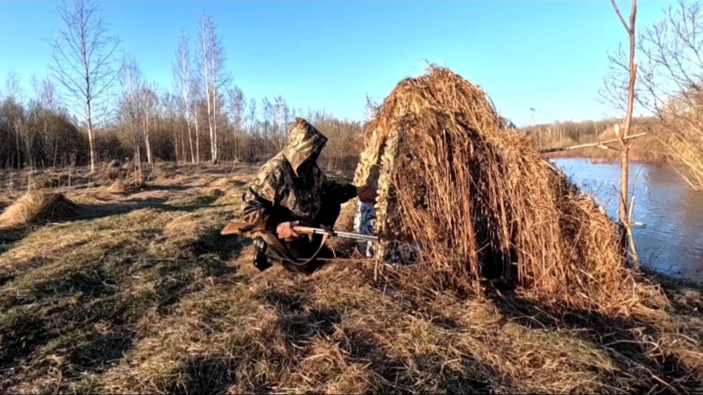 Добыл селезня.Второй заезд. Так карасей ловить нельзя.