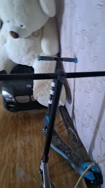 а у вас есть самокат смотреть онлайн