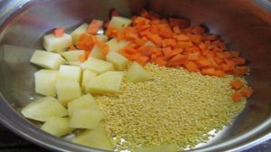 Суп с капустой и пшеном