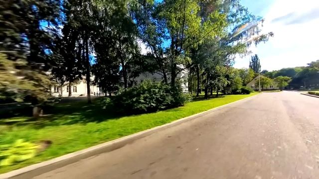 Очнувшись среди бродяг решила спеть необычную песню… А проходящий мимо батюшка, услышав её, оцепене смотреть онлайн