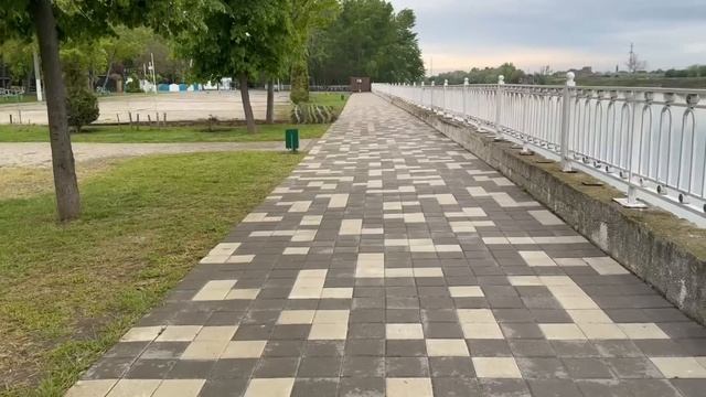 Прогулялись с мопсом Тедди по Рождественскому парку! Краснодар 2025 #мамаотличника #краснодар2025