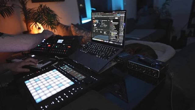 State Azure Live Stream  Digitone II returns