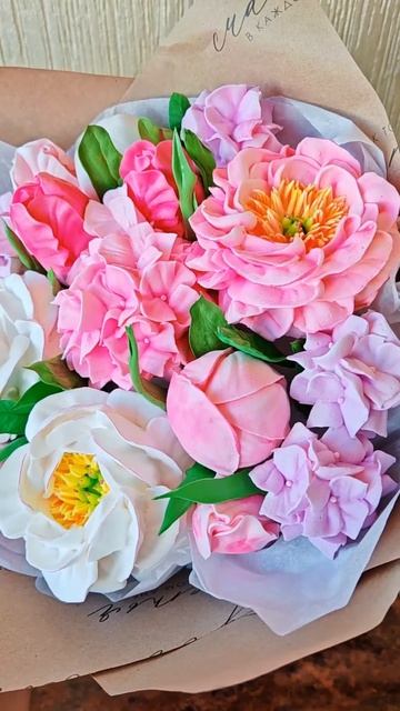 Букет цветов из зефира 🎀#зефирнаяфлористика #пионы #г смотреть онлайн