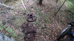 ВЫДИРАЯ МЕТАЛЛ ИЗ ЗАРОСЛЕЙ! КОПАЕМ?